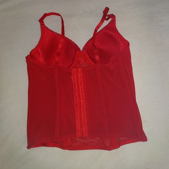 Sparkly Red Corset - Picture 2 of 4